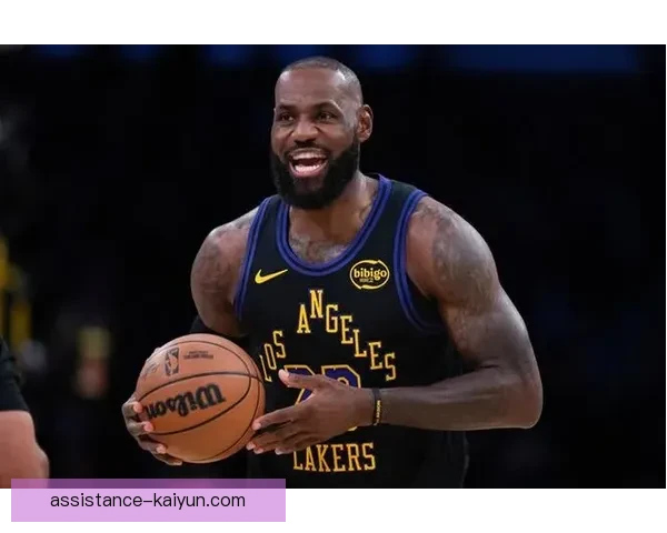 NBA今日焦点：詹姆斯超越科比成历史得分第二人 湖人迎战勇士迎接关键考验